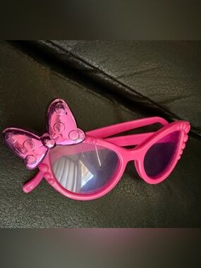 Little Girls Kids Pink Bow 🎀 Barbie / Minnie heart Sunglasses GUC